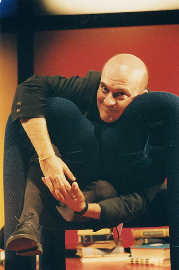 Claudio Bisio &mdash; C H I U D I