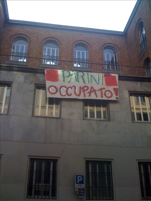Parini occupato