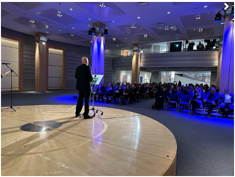 Immagine di Claudio alla presentazione film al Parlamento Europeo di Bruxelles 24/01/24